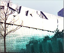 museum2.jpg (16659 Byte)